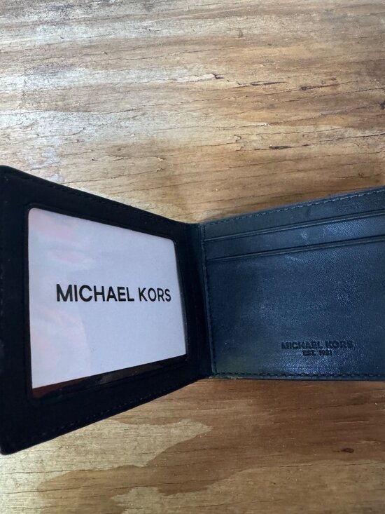 Michael Kors Mens Leather Bifold Wallet With ID Window - Picture 4 of 5